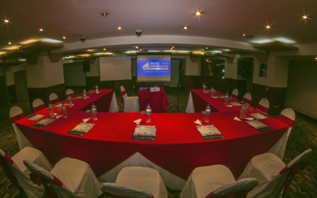 Hotel Emperador Ambato Buitenkant foto