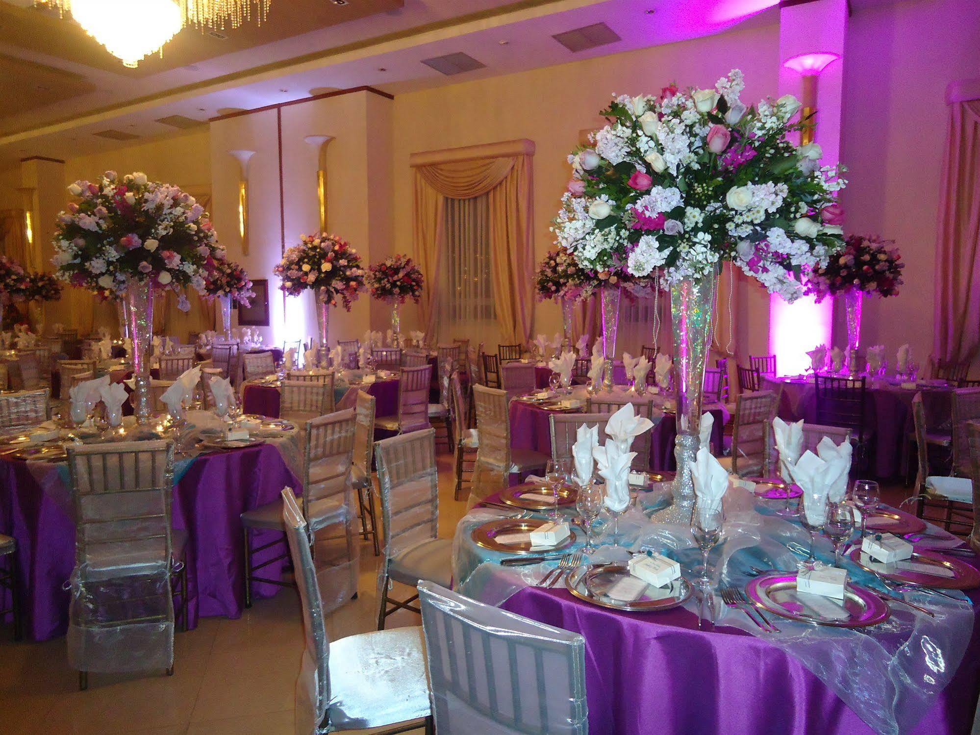 Hotel Emperador Ambato Buitenkant foto